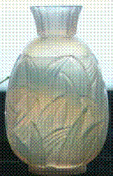 Art deco glass vase by Sabino